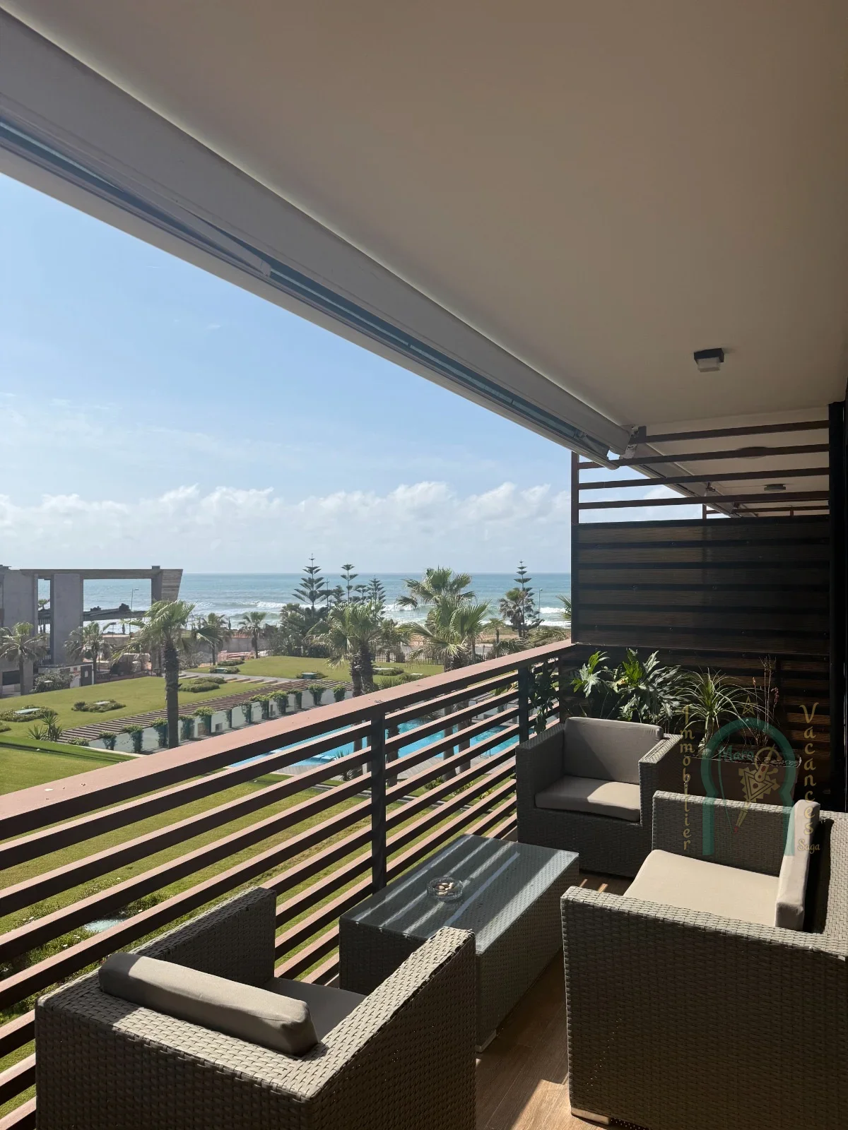 APPARTEMENT  83 M2 -Meublé  VUE MER